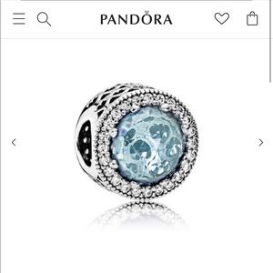 Pandora Radiant Hearts Charm Glacier-Blue Crystals
